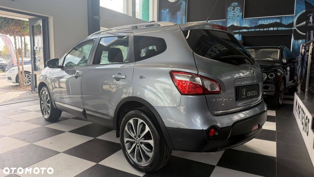 Nissan Qashqai+2 - 9