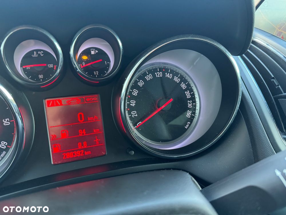 Opel Zafira 2.0 CDTI Cosmo - 25