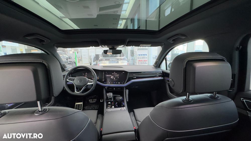 Volkswagen Touareg V6 TDI 4MOTION R-Line - 38