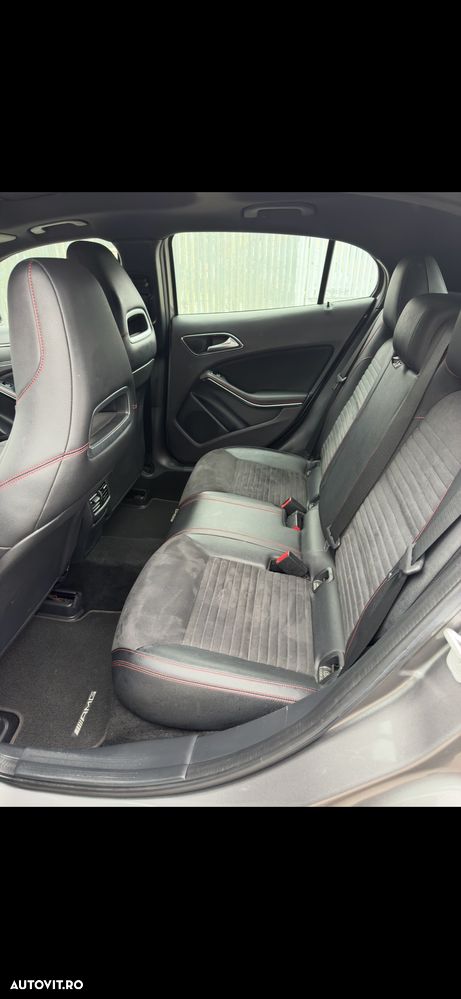 Mercedes-Benz GLA 220 CDI 4Matic 7G-DCT - 9