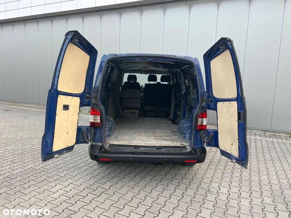 Volkswagen Transporter - 8