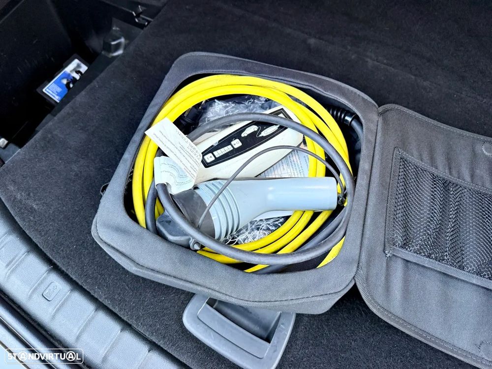 BMW 530 e iPerformance Pack M - 38