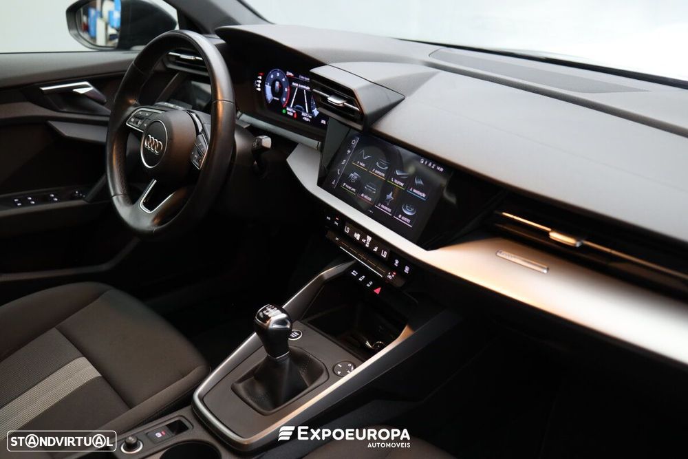 Audi A3 Sportback 30 TDI Advanced - 24
