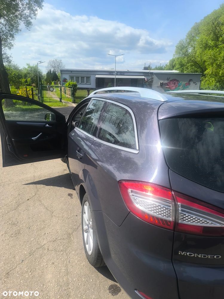 Ford Mondeo - 8