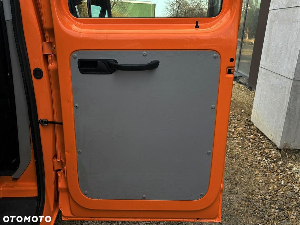 Volkswagen Transporter - 20