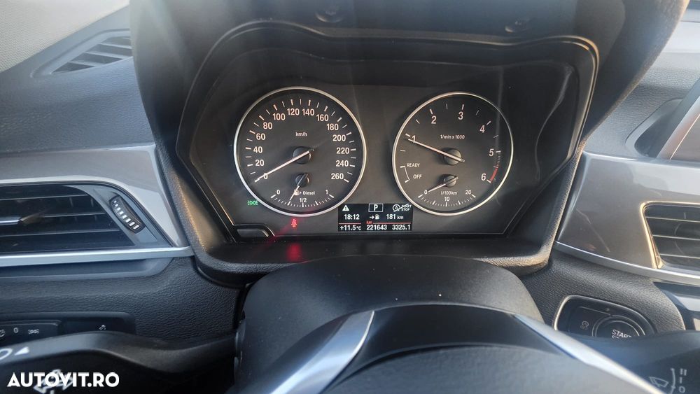 BMW X1 sDrive18d Aut. xLine - 27