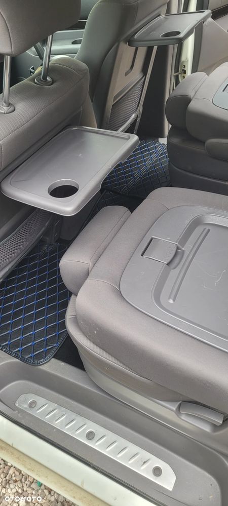 SsangYong/KGM Rodius 2.2 D Turismo - 14