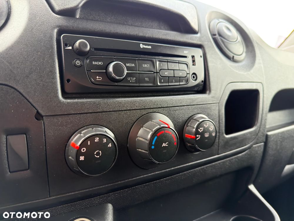 Opel Movano 2.3 Diesel Klimatyzacja 3 Osobowy - 15