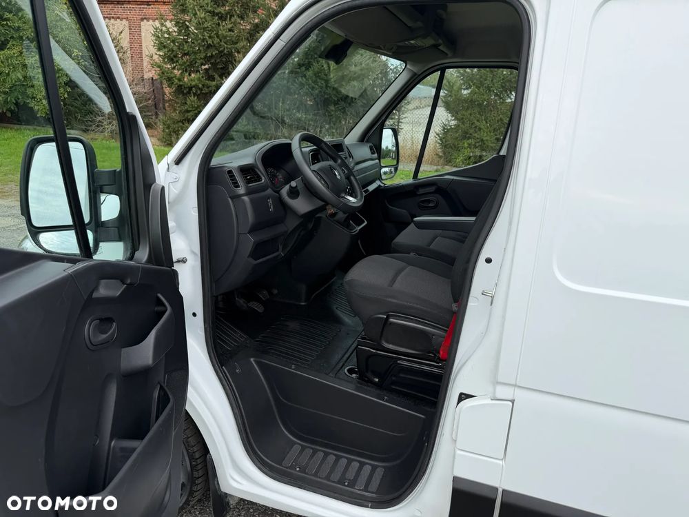 Renault Master * 2.3 / 150KM * L2H2 * Furgon / Blaszak * - 26