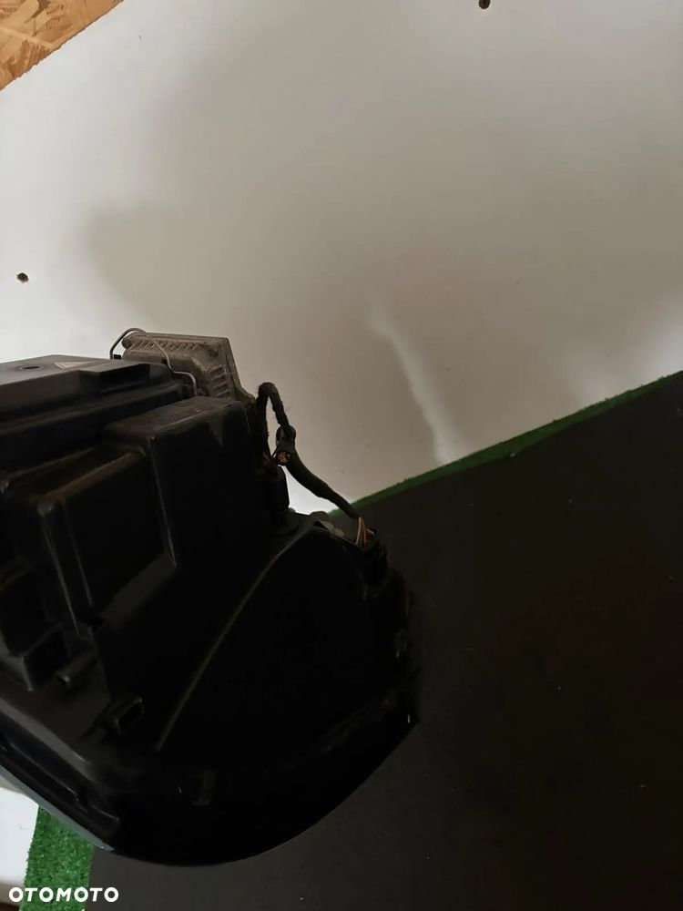 Lampa Lewa Reflektor Lewy Audi TT Xenon Ksenon Demontaż Eu Kompletna - 7