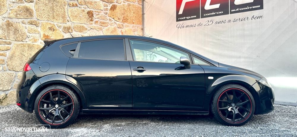 SEAT Leon 2.0 TDI Sport Up DSG - 23