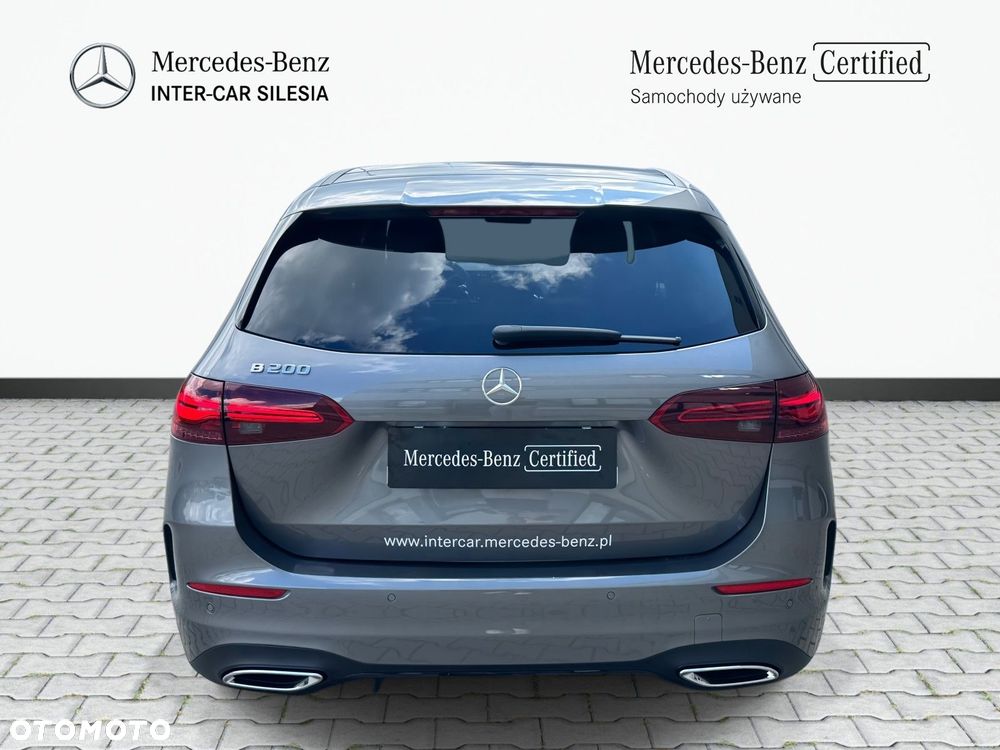 Mercedes-Benz Klasa B 200 4-Matic AMG Line 8G-DCT - 7