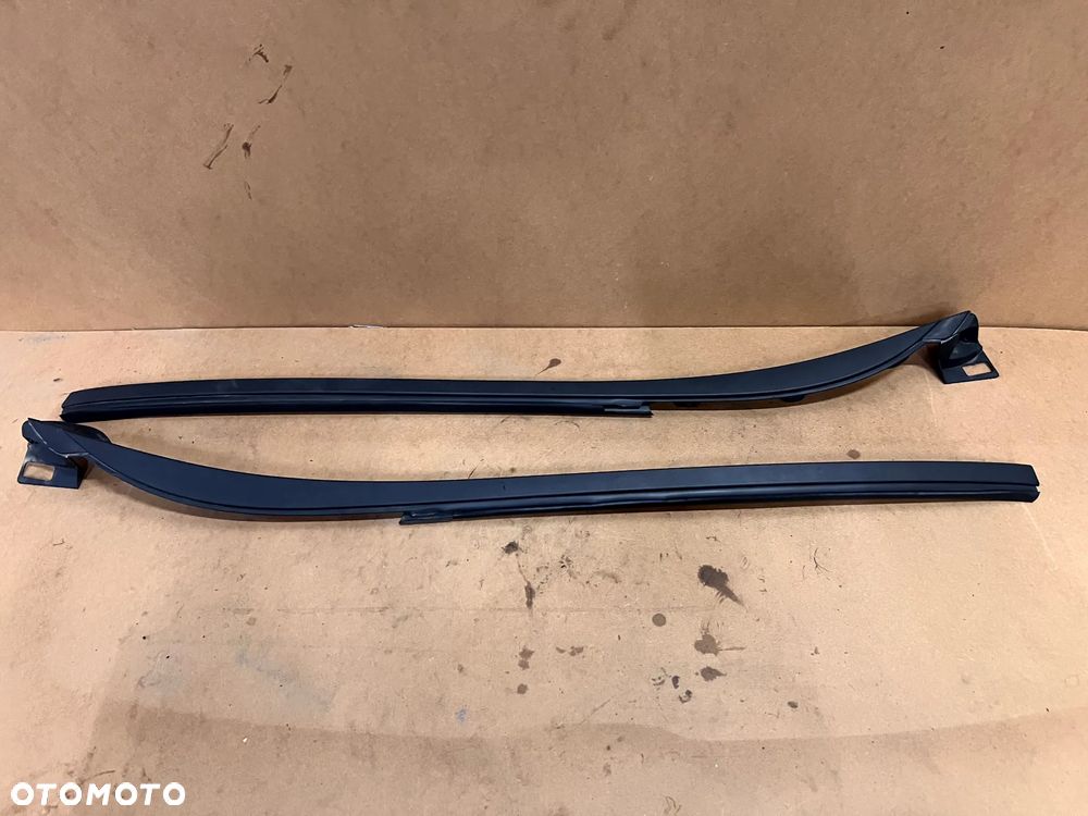 RENAULT ZOE LISTWA SZYBY CZOŁOWEJ PRAWA LEWA 727607077R 727615164R