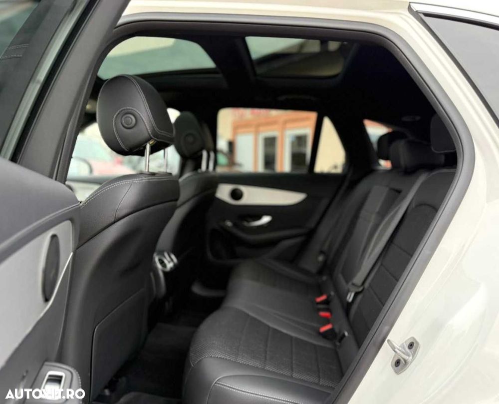 Mercedes-Benz GLC - 22