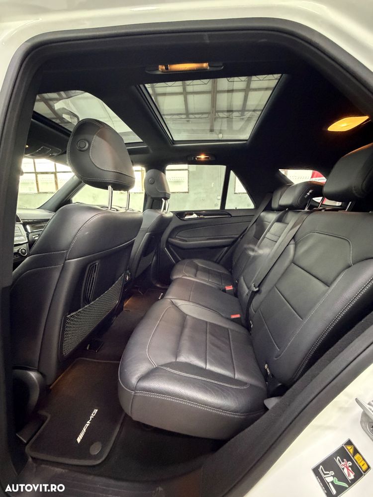 Mercedes-Benz GLE AMG 43 4Matic 9G-TRONIC AMG Line - 25