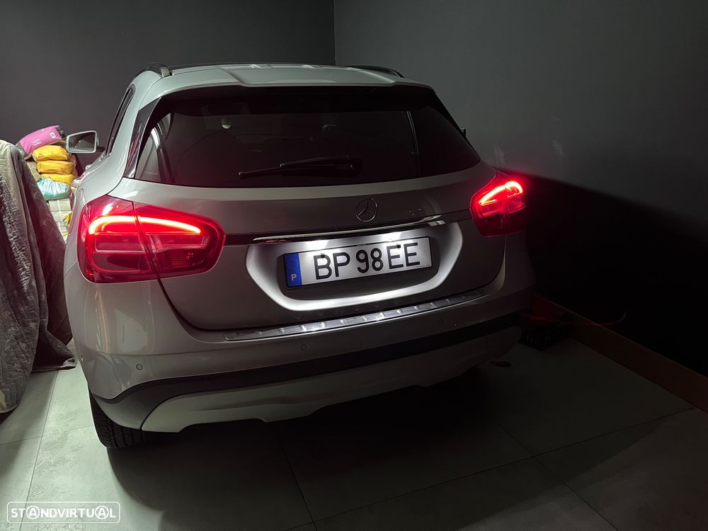 Mercedes-Benz GLA 220 - 13