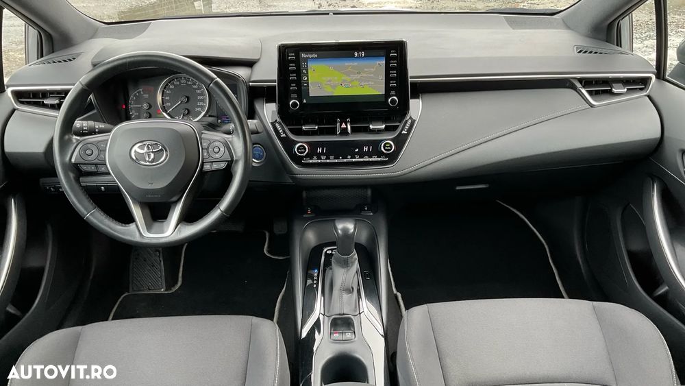 Toyota Corolla 1.8 HSD Dynamic - 10