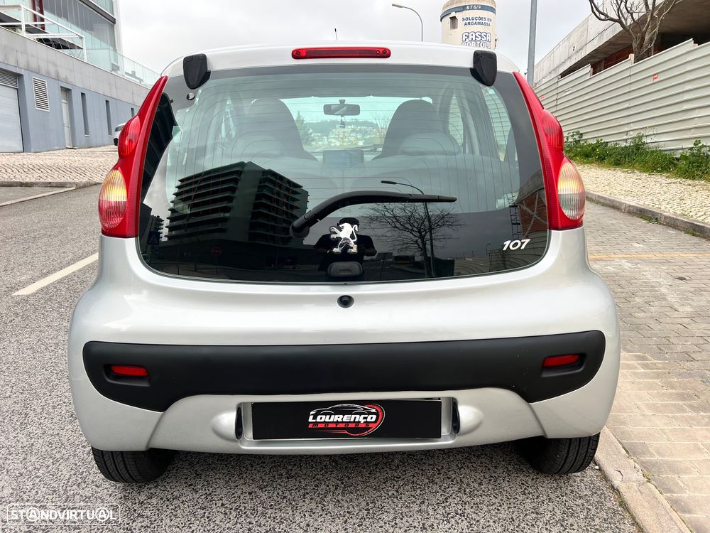 Peugeot 107 1.0 Trendy - 10