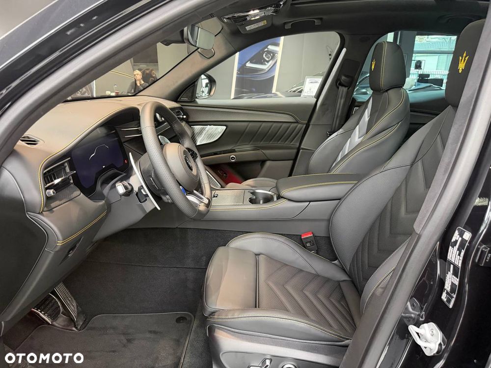 Maserati Grecale Trofeo - 10