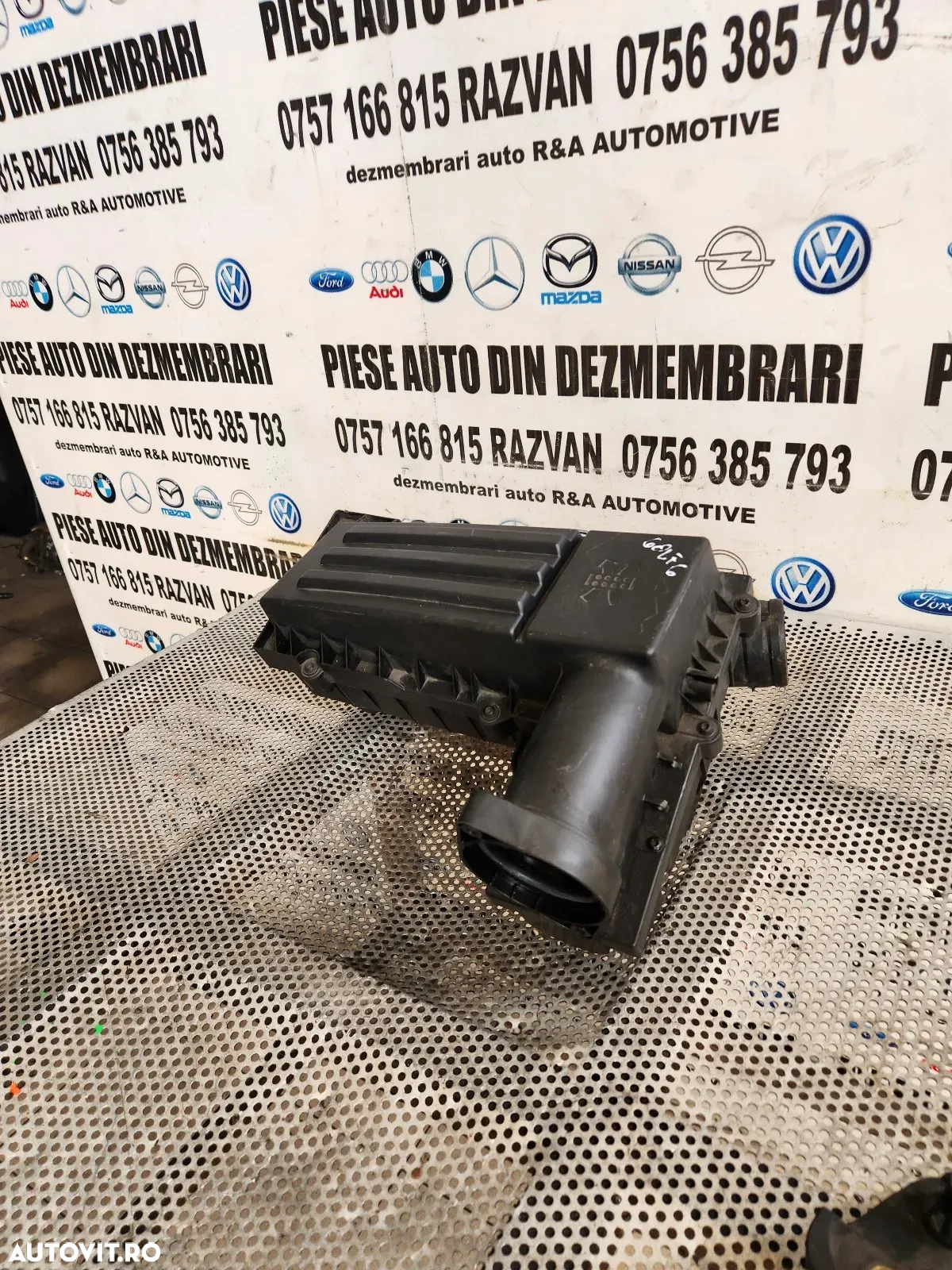 Carcasa Filtru Aer Vw Golf 6 VI Touran 2 Golf 6 Plus Etc Diesel Cod 3CBD - 2