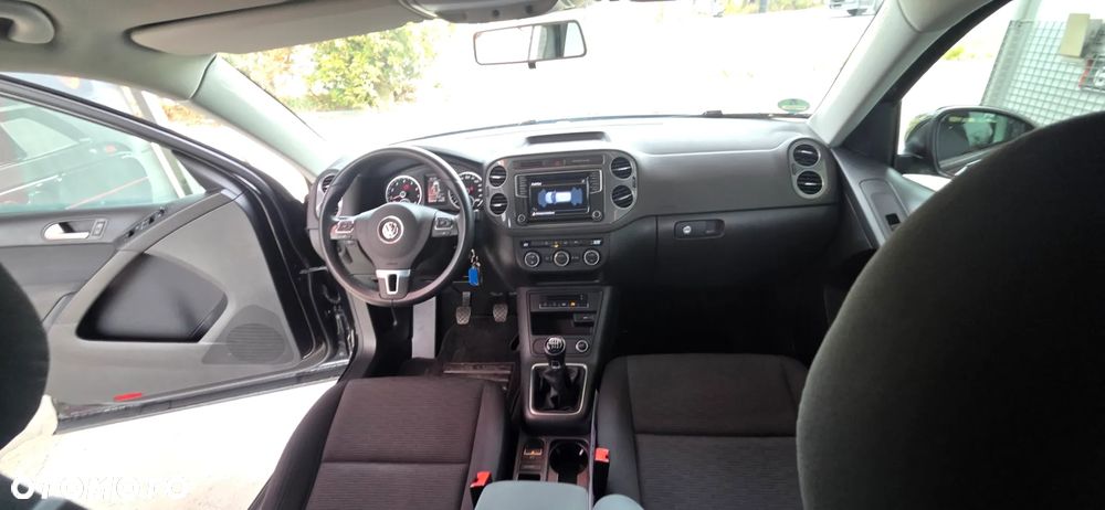Volkswagen Tiguan - 31