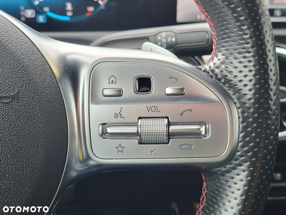 Mercedes-Benz Klasa A - 32