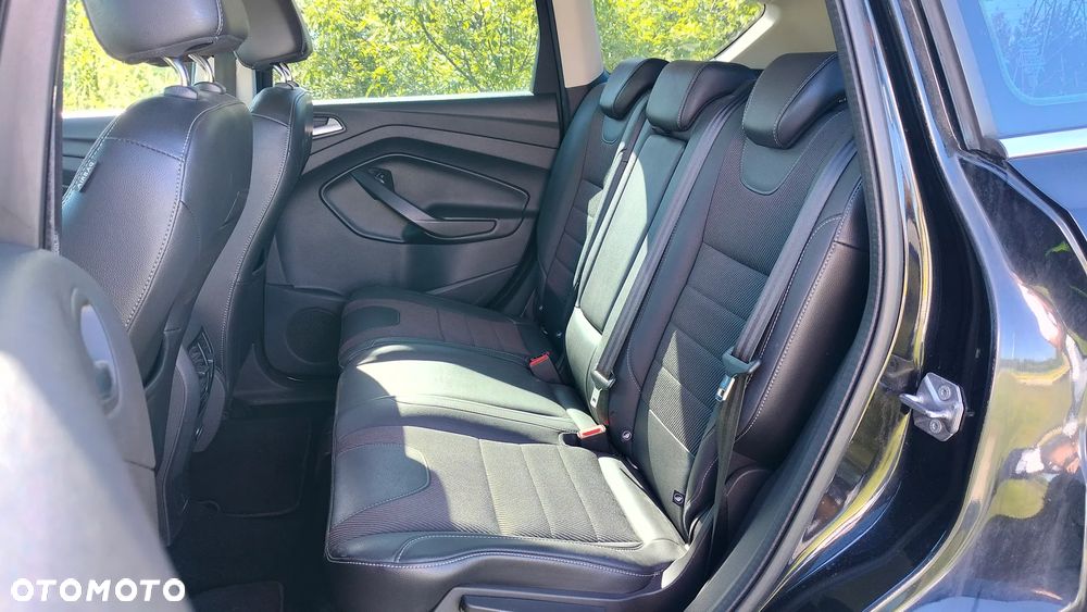 Ford Kuga 2.0 TDCi 4x4 Titanium - 8