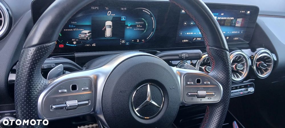 Mercedes-Benz GLA - 35