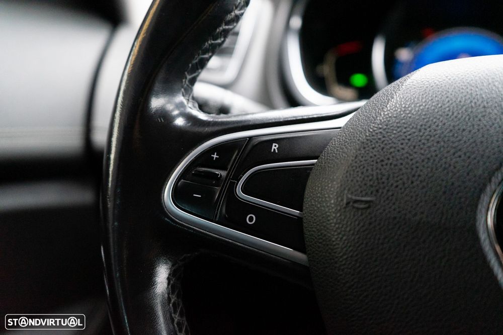 Renault Scénic 1.5 dCi Bose Edition EDC SS - 39