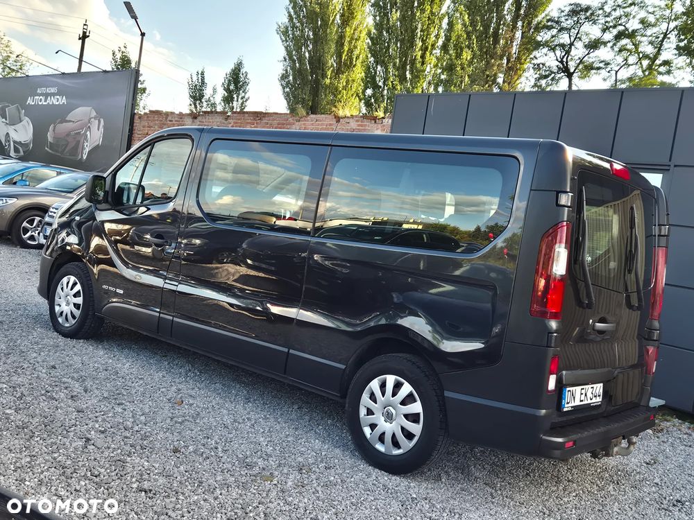 Renault Trafic 2015 photo 4