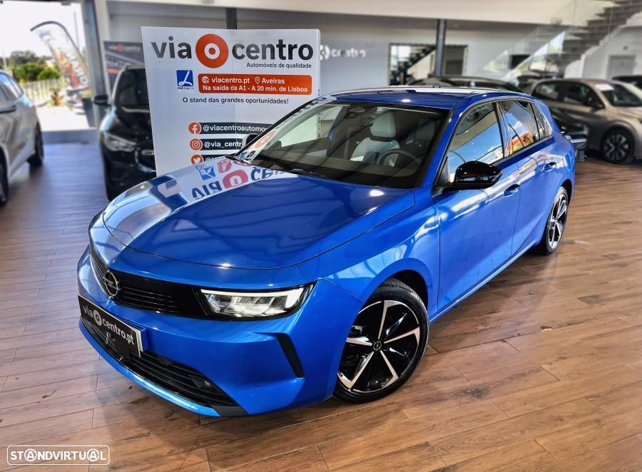 Opel Astra 1.2 T Elegance - 1