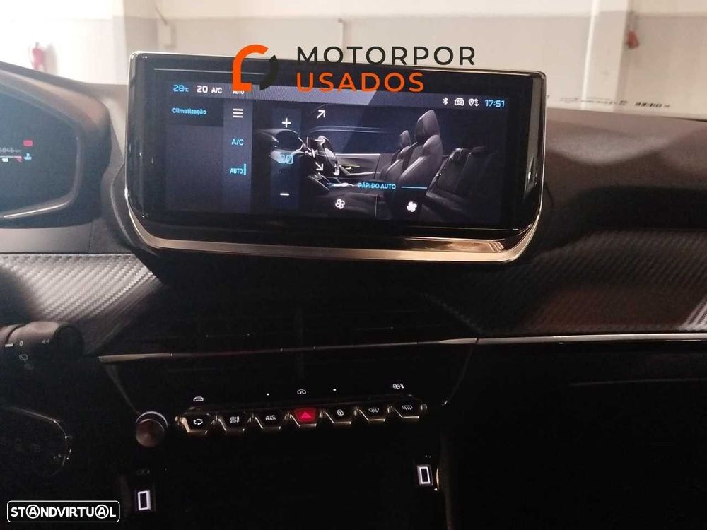 Peugeot 2008 - 14