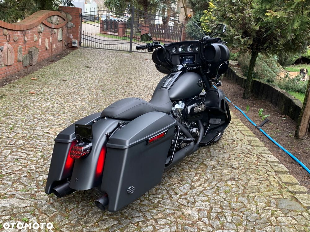 Harley-Davidson Touring Street Glide - 9