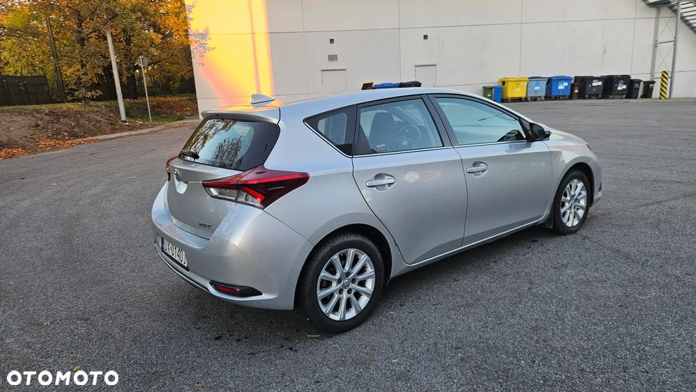 Toyota Auris 1.6 Comfort - 15