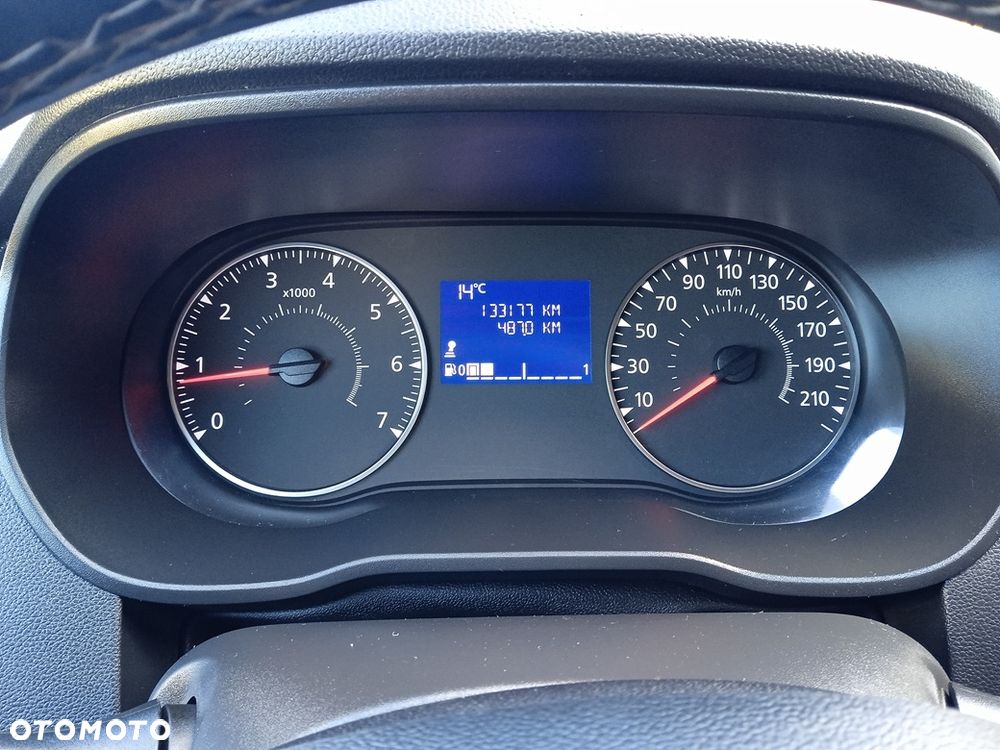 Dacia Duster SCe 115 4x2 Laureate - 4