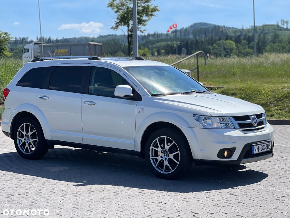 Fiat Freemont 2.0 Multijet Black Code AWD - 9