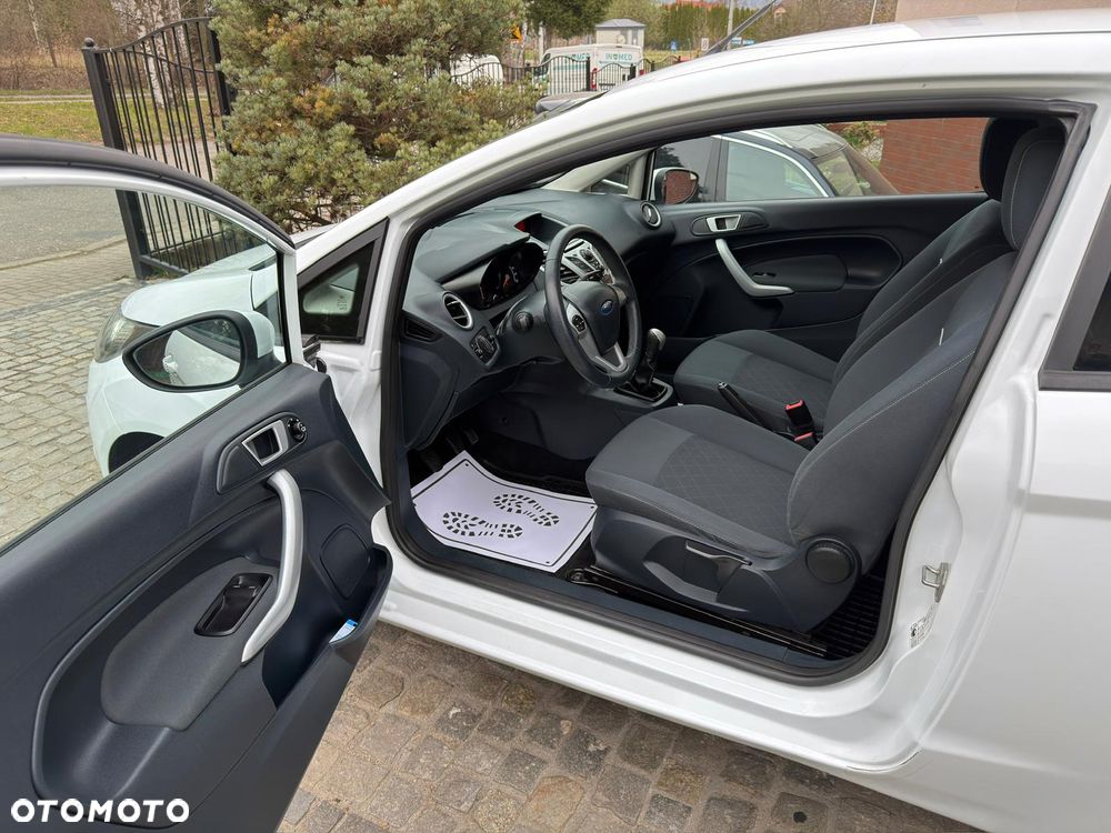 Ford Fiesta - 7