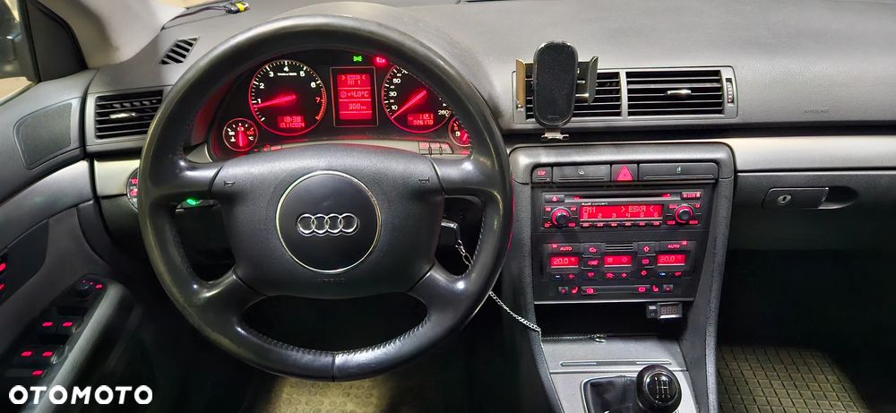 Audi A4 - 6