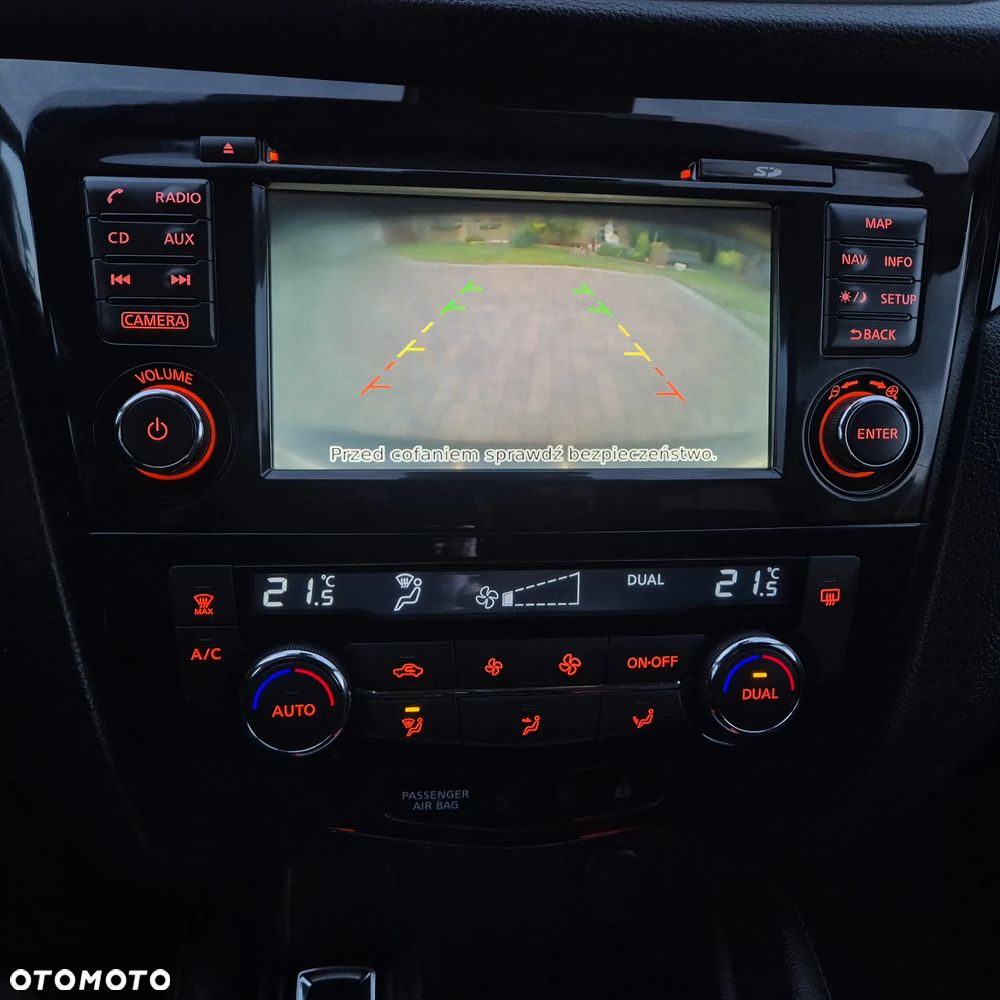 Nissan Qashqai 1.6 dCi 4 x 4 DPF Start/Stop tekna - 5