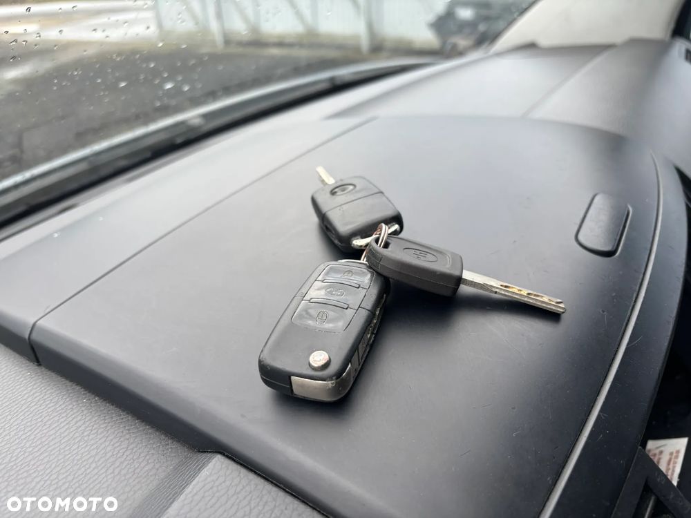 Volkswagen Multivan L1 Highline - 21