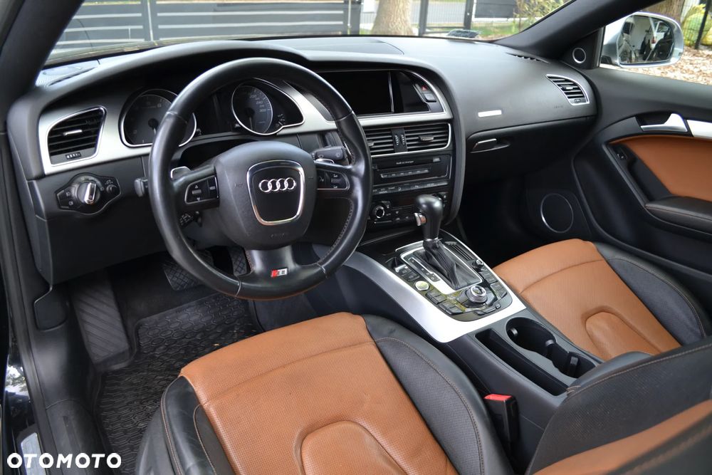 Audi S5 Coupé - 16