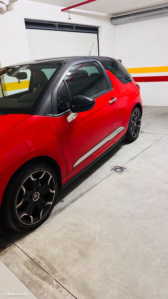 Citroën DS3 1.6 HDi Airdream Sport Chic - 2