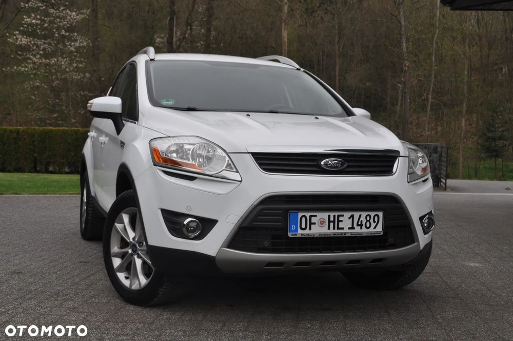Ford Kuga 2.0 TDCi 2x4 Titanium - 1