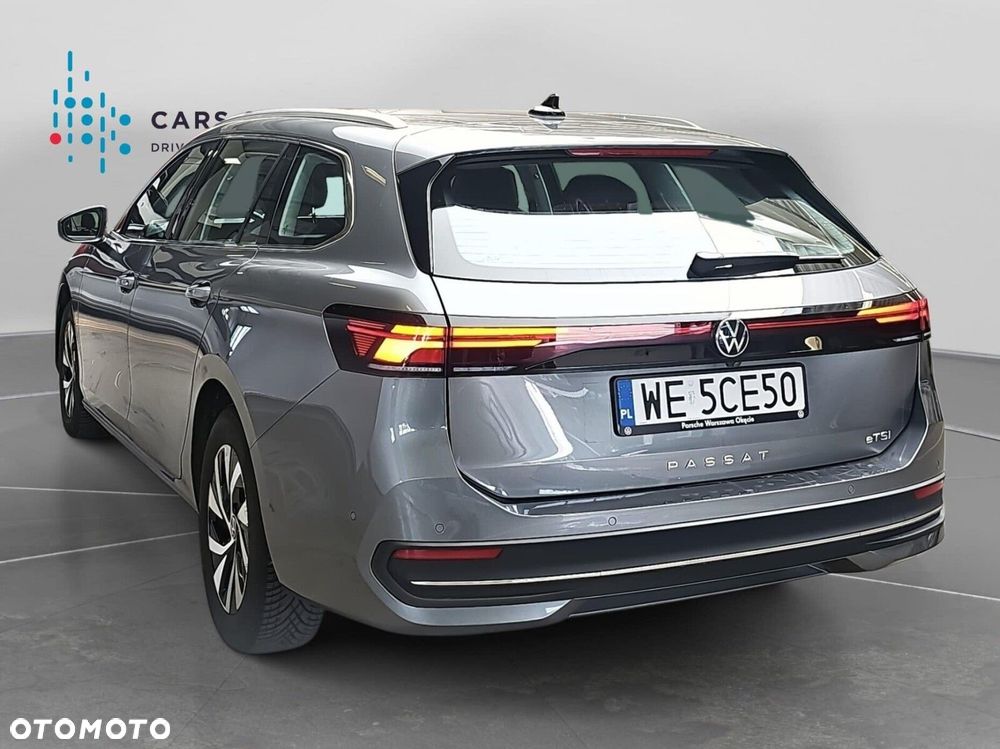 Volkswagen Passat - 27