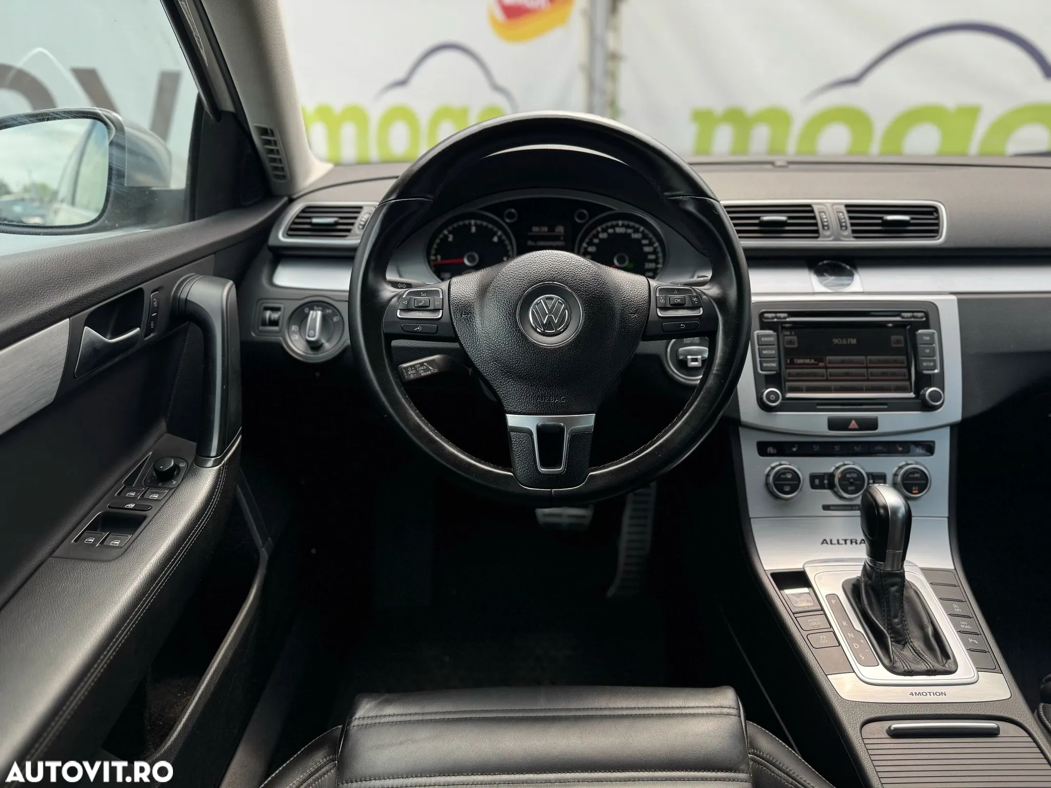 Volkswagen Passat Alltrack - 33