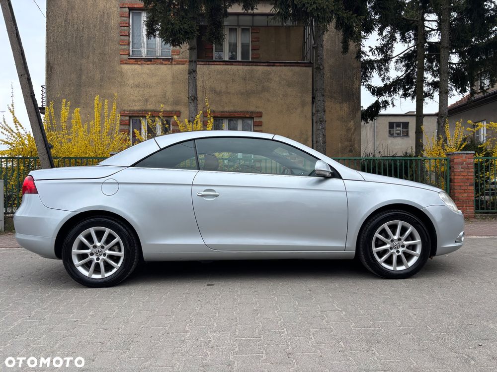 Volkswagen Eos - 4
