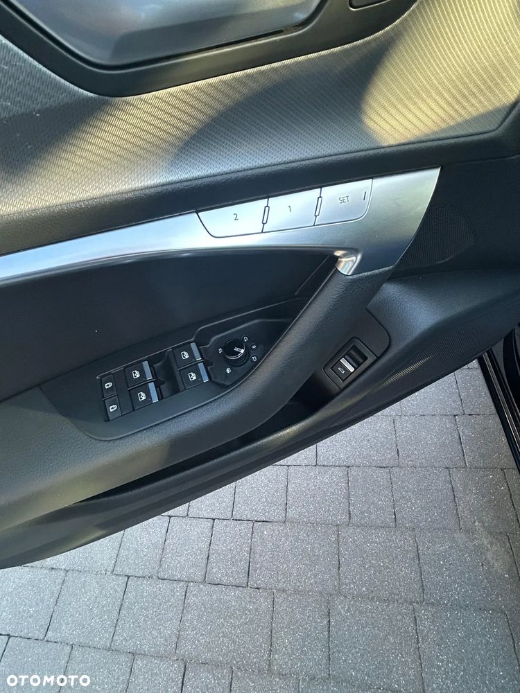 Audi A6 Avant 40 TDI S tronic sport - 12