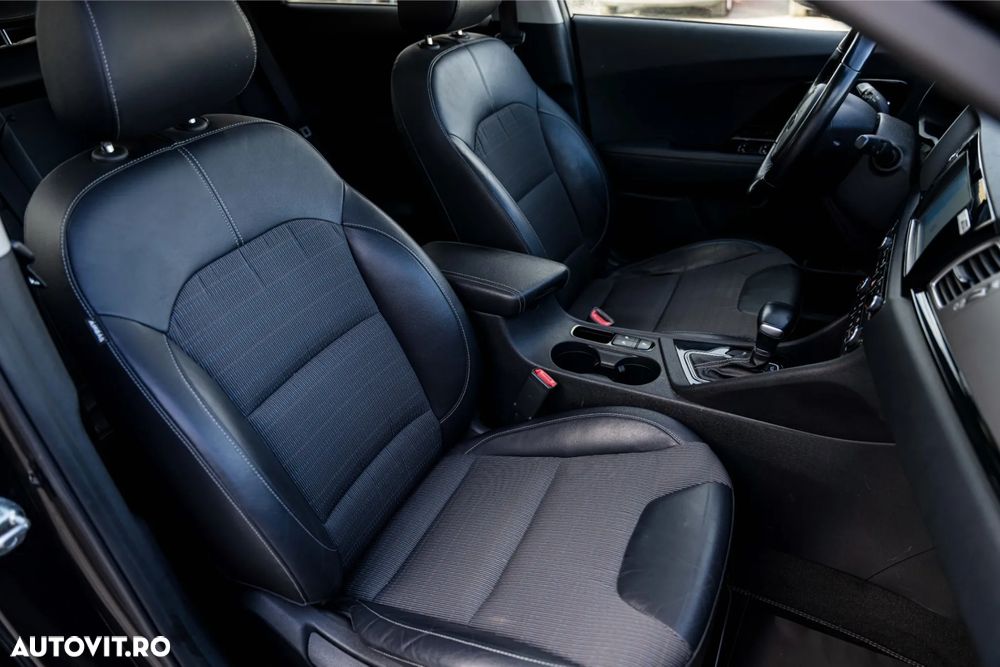 Kia Niro 1.6 GDI HEV 2WD OPF Aut. Spirit - 17