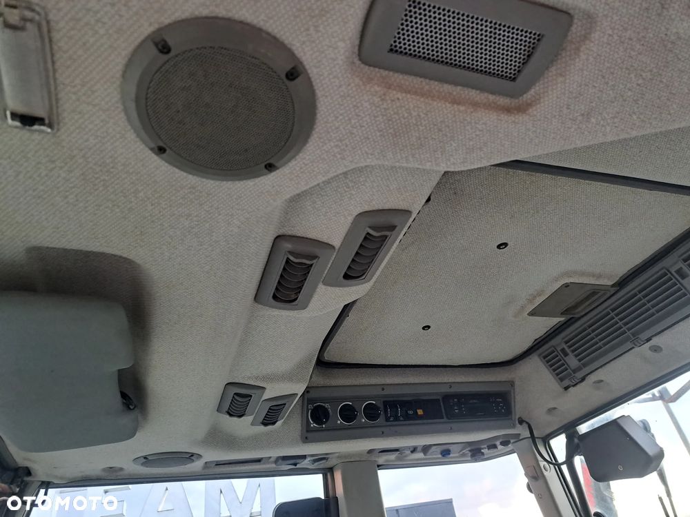 Fendt FARMER 411 VARIO - 12