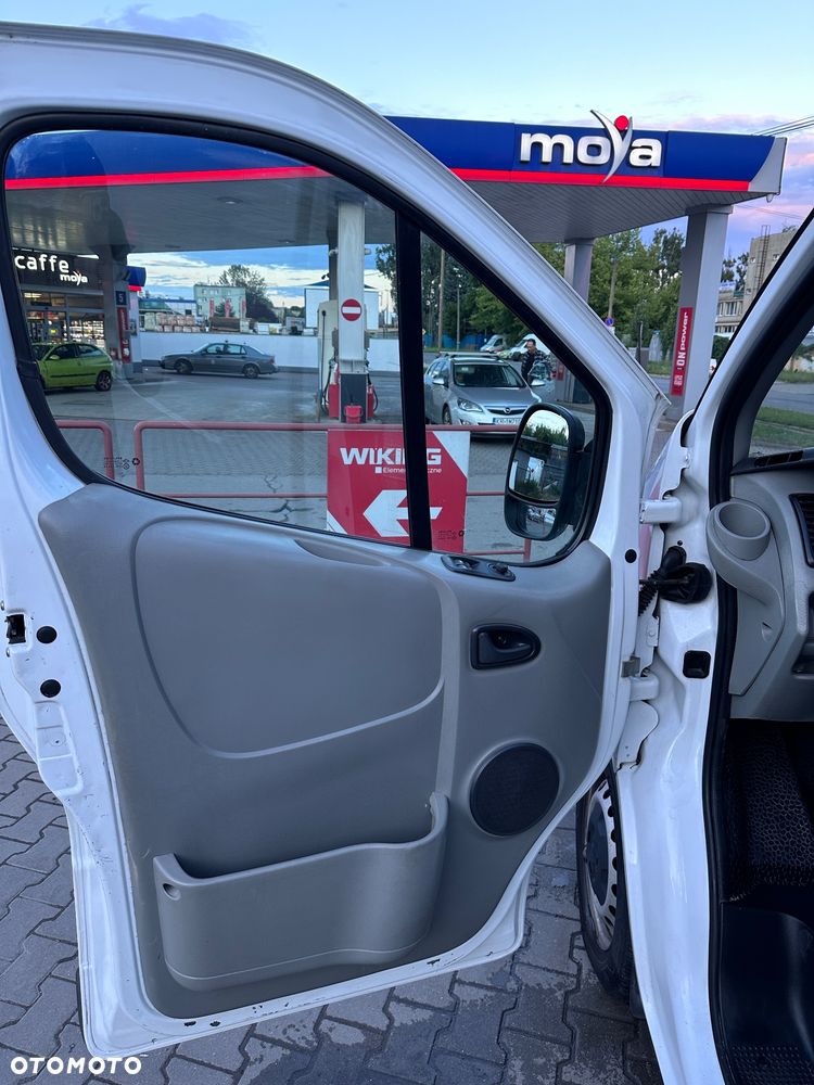 Renault Trafic - 9